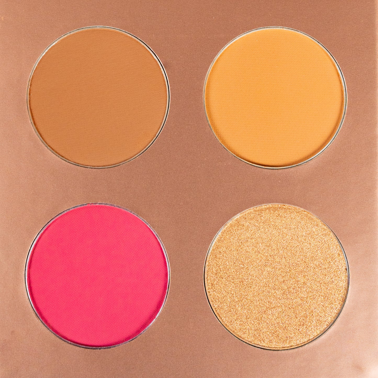 Highlighter, Blusher, Contour palette